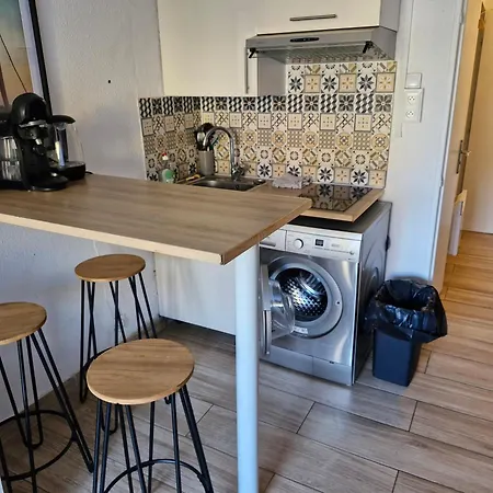 Petit Cosy - Balcon Des Arenes Apartment